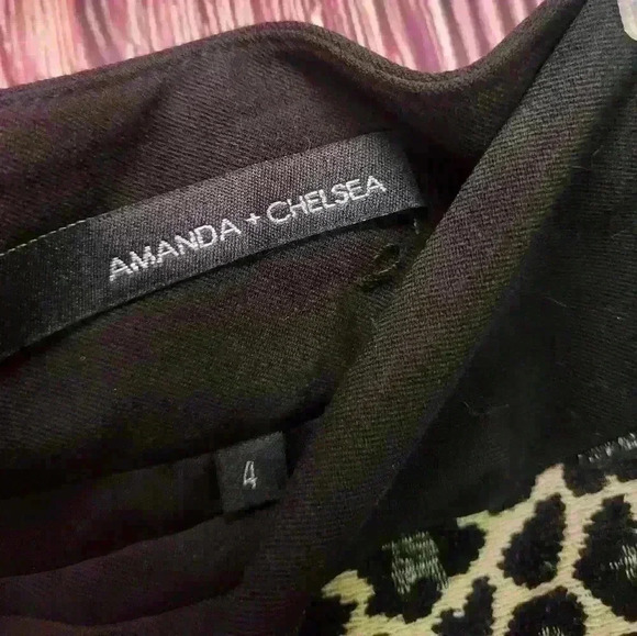 Amanda and Chelsea leopard pencil skirt sz 4 - Picture 3 of 3